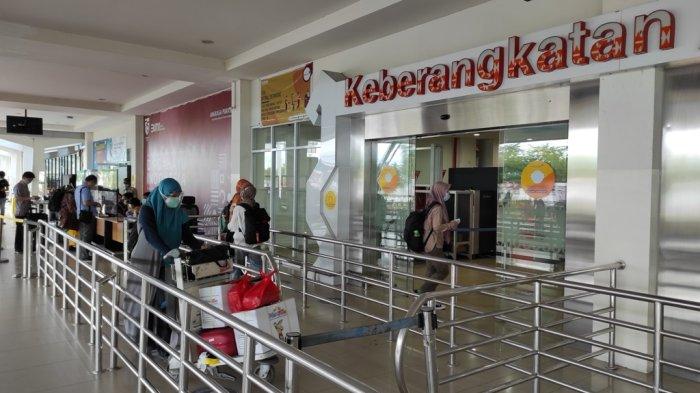 PPKM Level 3 Saat Nataru Tingkat Keterisian Pesawat Di Bandara Radin