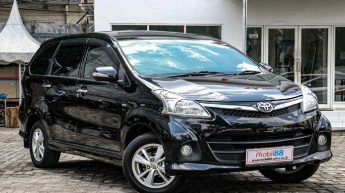 Warga Pringsewu Ditipu Beli Avanza  Seharga 125 Juta tapi 