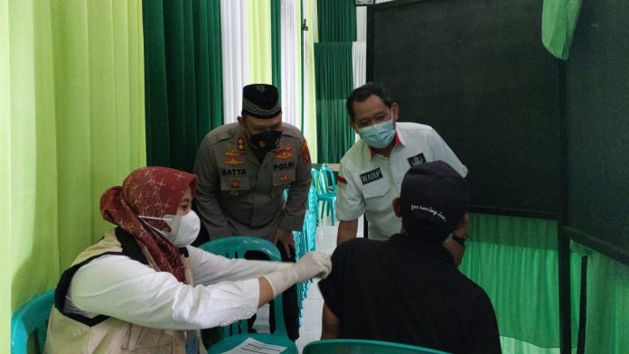 B6C08864-2963-46B1-B984-F50208A71866