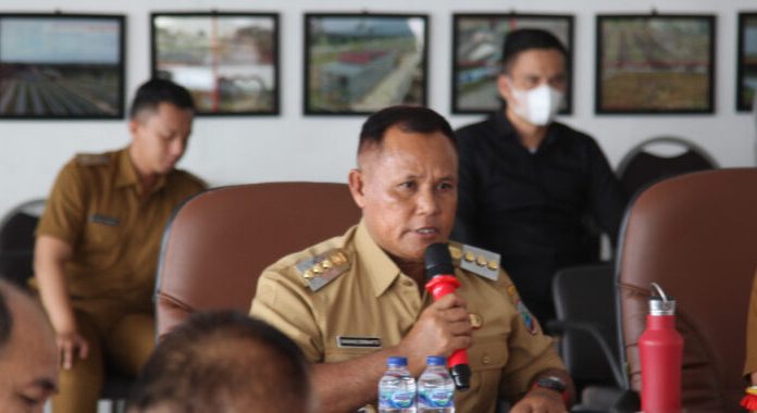 Pimpin Rapat Evaluasi dan Koordinasi Bersama UPTD Pasar, Nanang Tegaskan Untuk Memaksimalkan Potensi Pasar